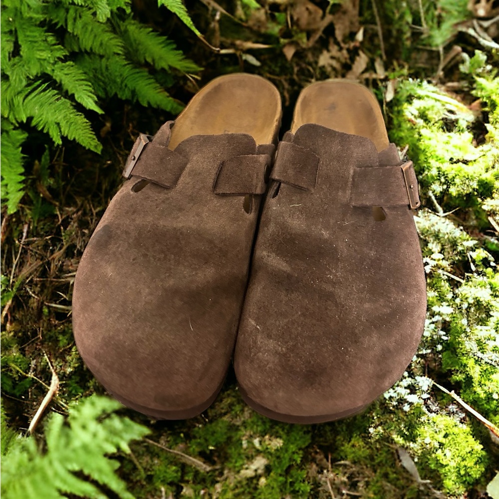 Birkenstock Betula brown suede clogs size 41 like new. Worn twice